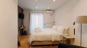 Penthouse (75 sqm) with Panoramic Acropolis View | 1 bedroom, Egyptian cotton sheets, premium bedding, pillow-top beds