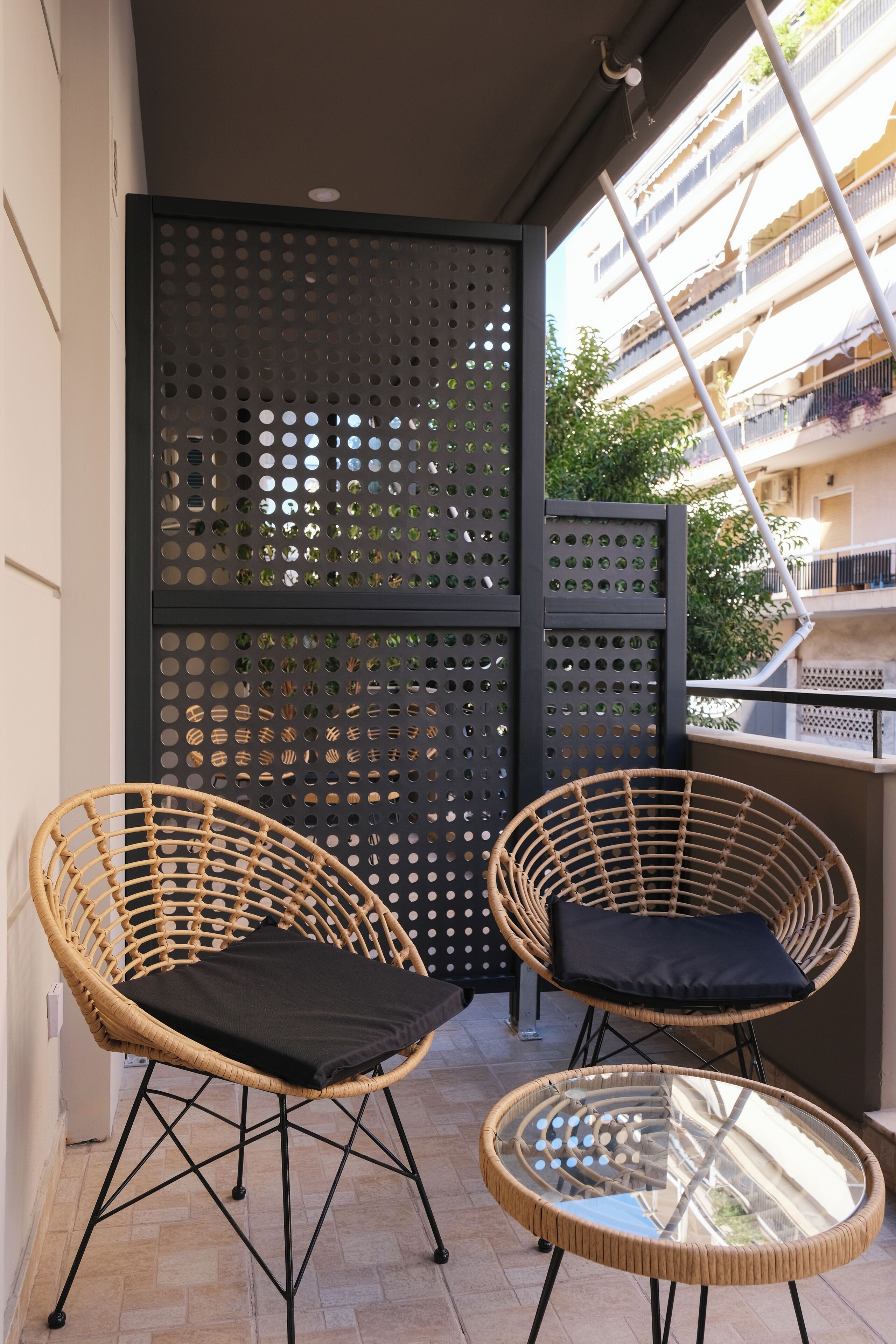 Large 1BR Apartment (65 sqm) with Balcony | Terrace/patio