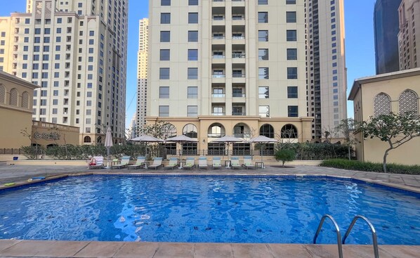 Apartment | 3 bedrooms - Lux 3BR Maid s Apt in JBR Near Top Attractions (Dubai)