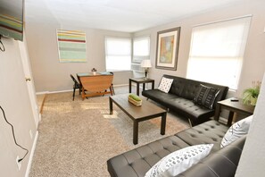 Apartment | 1 bedroom, Internet - 1 Bedroom Apartment Near Notre Dame 1309 5 (South Bend)