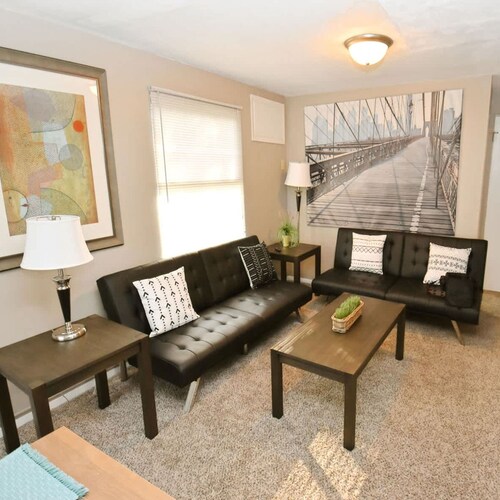 1 Bedroom Apartment Near Notre Dame 1309 5