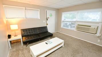 Apartment | 1 bedroom, Internet