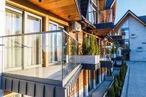 尊荣公寓 | 露台