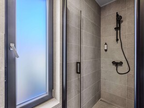 Bathroom - Apartment in Croatia Near the Sea With Pool (Brtonigla)