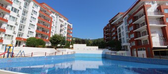 MENADA*CROWN Fort* Cozy Studio