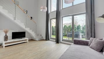 Apartament Deluxe | 1 dormitori, roba de llit hipoal·lergògena i decoració individual