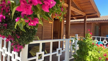 Superior Double Room, Balcony, Garden View | Garden view