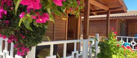 Kamar Double Superior, balkon, pemandangan kebun | Pemandangan taman