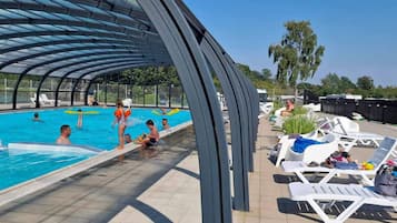 House | Pool