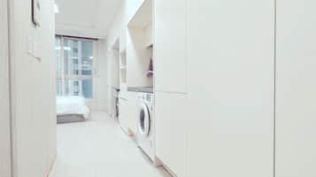 Desk, laptop workspace, soundproofing, free WiFi