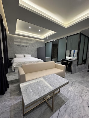 Suite Room