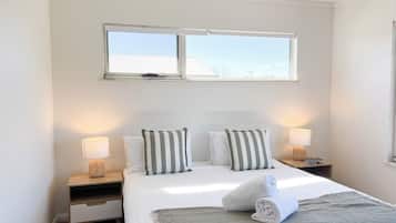 4 Schlafzimmer, Bügeleisen/Bügelbrett, kostenloses WLAN, Bettwäsche