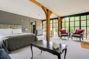 1 غرفة نوم ومكتب ومكواة/لوح كي وواي فاي