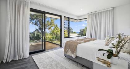 Stunning, Pool, Sauna, Gym, Spa, Sleeps 13