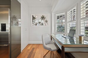 Interior - The Bay Retreat - Neutral Bay (Neutral Bay)