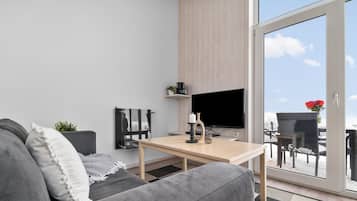 Fernseher, Kamin, DVD-Player, Stereoanlage