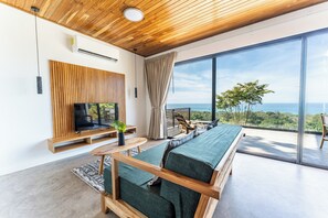 Ocean View Paradise Honeymoon Suite by Sea N' Rent | Living area