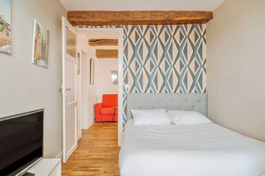 1 sovrum, strykjärn/strykbräda, wi-fi och sängkläder