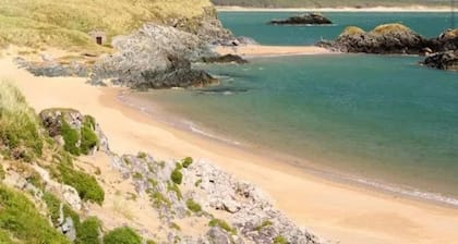 Pet Friendly Coastal Chalet Retreat in Newquay