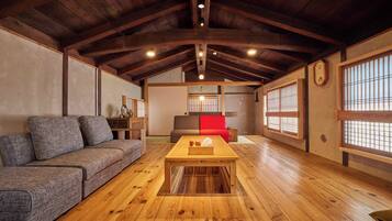 クラシック ハウス マウンテンビュー | WiFi (無料)、ベッドシーツ