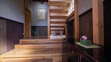 クラシック ハウス マウンテンビュー | WiFi (無料)、ベッドシーツ