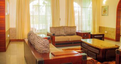 Amariah Apartments Bahari Beach
