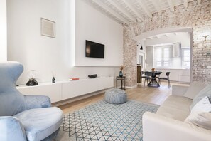 Living area - Easylife - Beautiful apartment in Sarpi (Milano)
