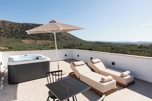 Premier-Suite, Bergblick | Zimmersafe, kostenloses WLAN