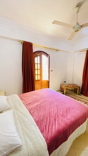 3 Schlafzimmer, Zimmersafe, Bügeleisen/Bügelbrett, WLAN