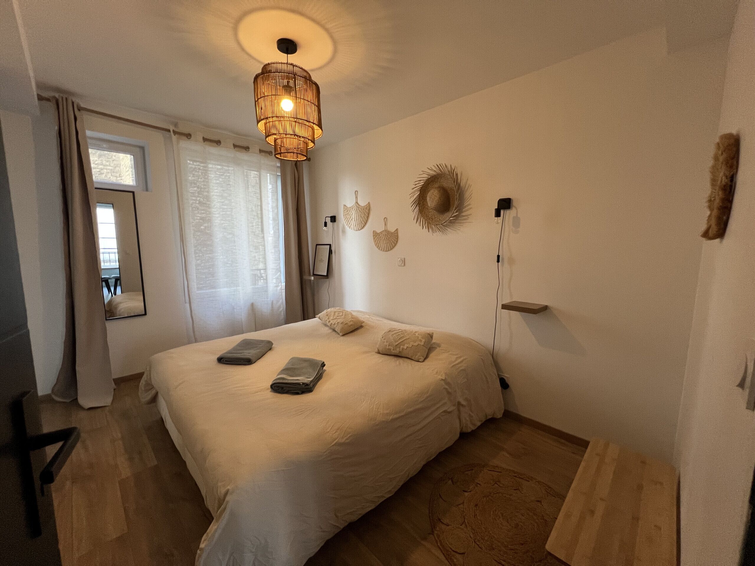 Wi-Fi gratuit, draps fournis