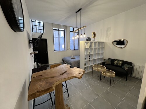 The Studio of the Grand Place