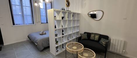 Strykejern/-brett, wi-fi (inkludert) og sengetøy