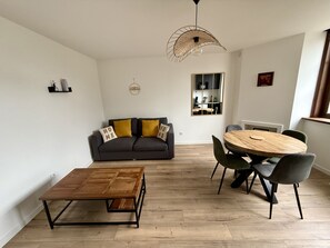 TV - Le Calais Wilson 6 : Appt 4p (Calais)