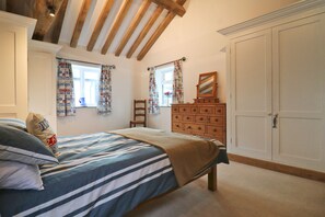 4 chambres, Wi-Fi gratuit, draps fournis