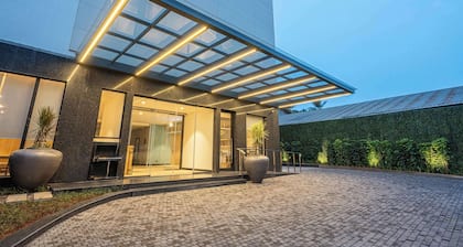 Park Inn & Suites By Radisson Thrissur East Fort