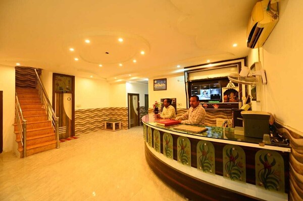 Hotel Royal Inn Jaisalmer - Jaisalmer