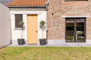 6 habitaciones y acceso a internet