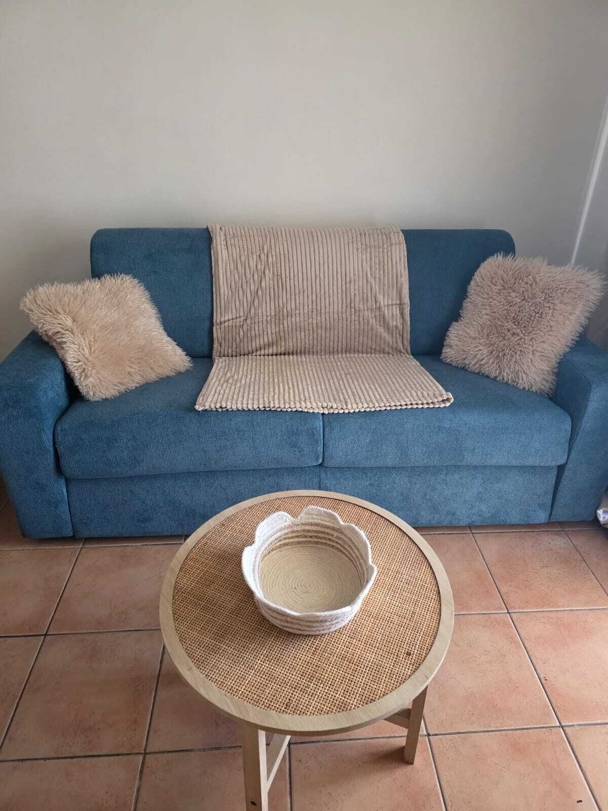 Comfort Apartment, 1 Bedroom, Roll-in Shower | Living area | Flat-screen TV