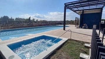 3 outdoor pools
