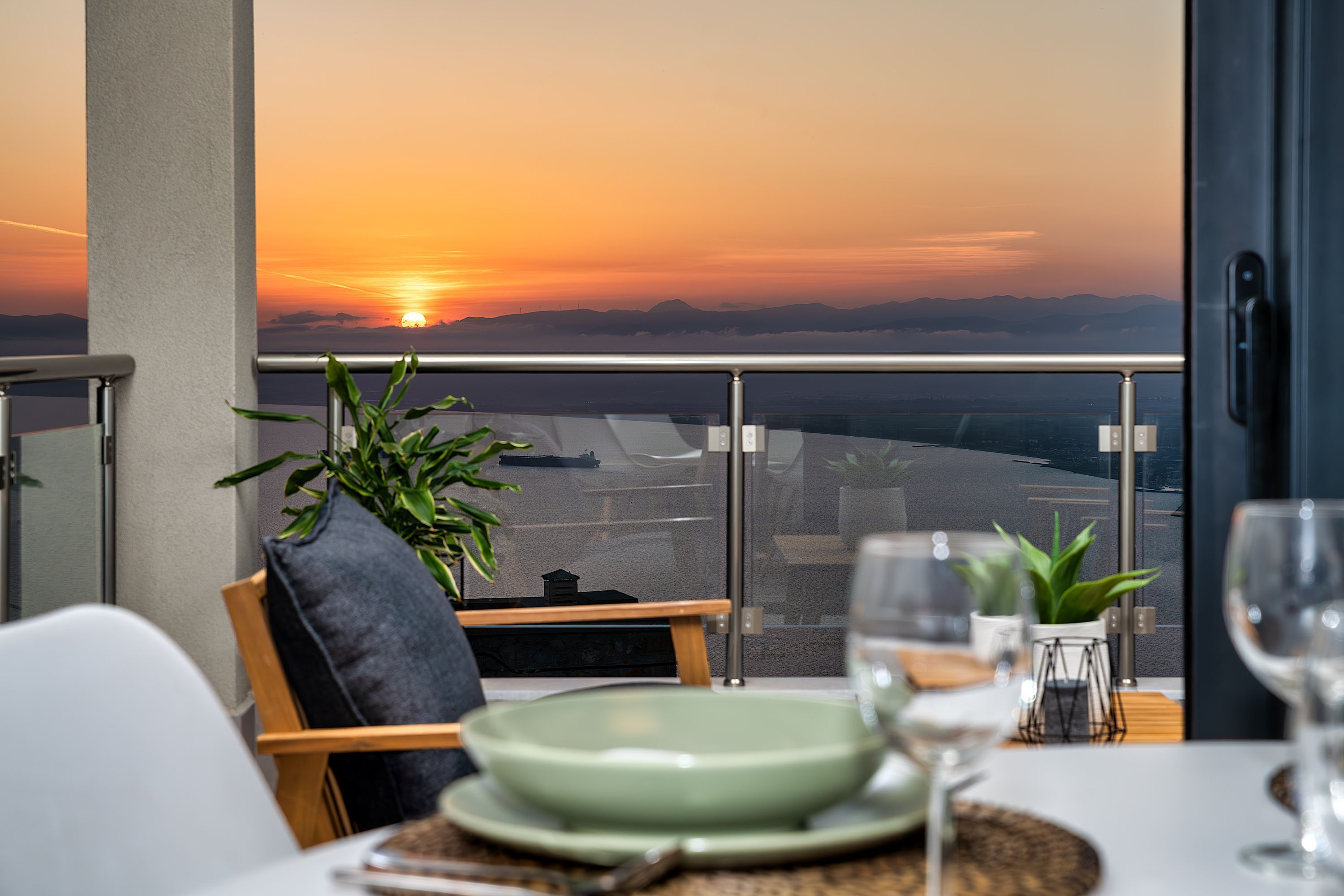 Villa | 9 bedrooms, desk, soundproofing