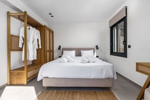 Villa | 9 bedrooms, desk, soundproofing - Kalma Luxury Villas Kalamata (Kalamata)