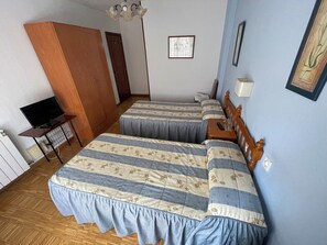 Wifi gratis y ropa de cama