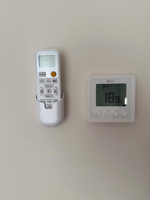 Dobbeltværelse - 1 dobbeltseng - privat badeværelse - byudsigt | Gratis Wi-Fi, sengetøj