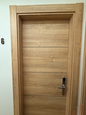 Double Room, 2 Single Beds, Private Bathroom, City View