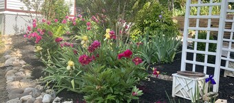 Cozy Cottage 2 bedroom house one and half bathrooms Cumberland, Md with AC, WiFi