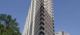 Akay city White studio