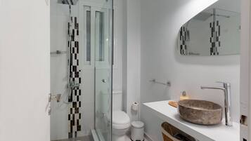 Luksusstudio, hageutsikt | Bad