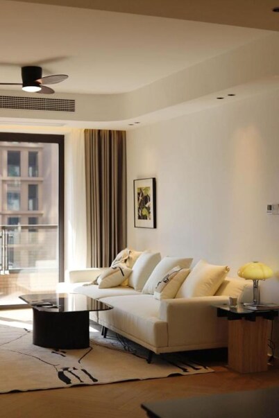 Eastern Hub - Bund Branch Yongye house Designer Deluxe Three bedrooms nice view