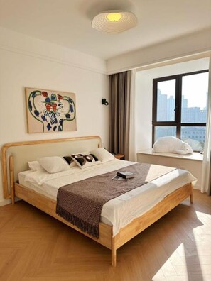 3 bedrooms, WiFi, bed sheets - Eastern Hub - Bund Branch Yongye house Designer Deluxe Three bedrooms nice view (Huangpu)