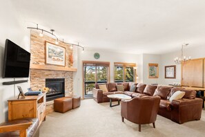 TV, fireplace, books - Across From Ski Lift, Hiking. Walk to Town. (Breckenridge)